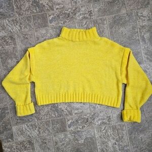 Womens Urban Outfitters Sweater Size‎  Small Mock Neck